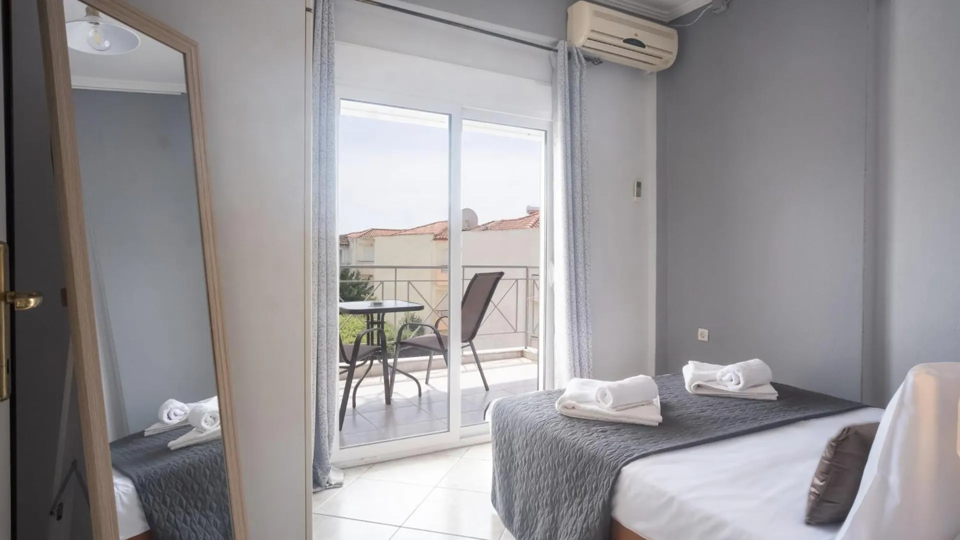 Domes Apartments Kallithea