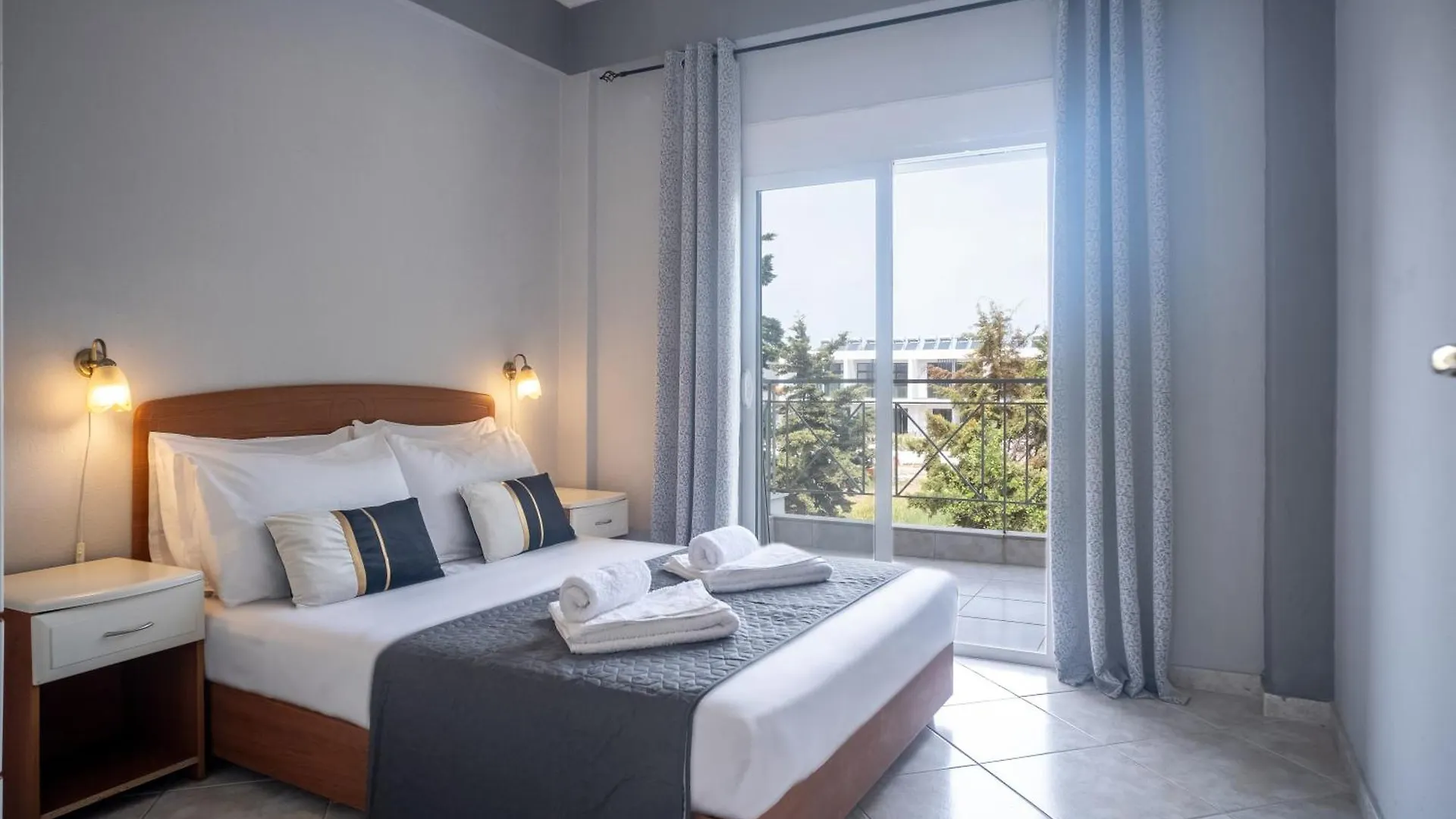 Domes Apartments Kallithea