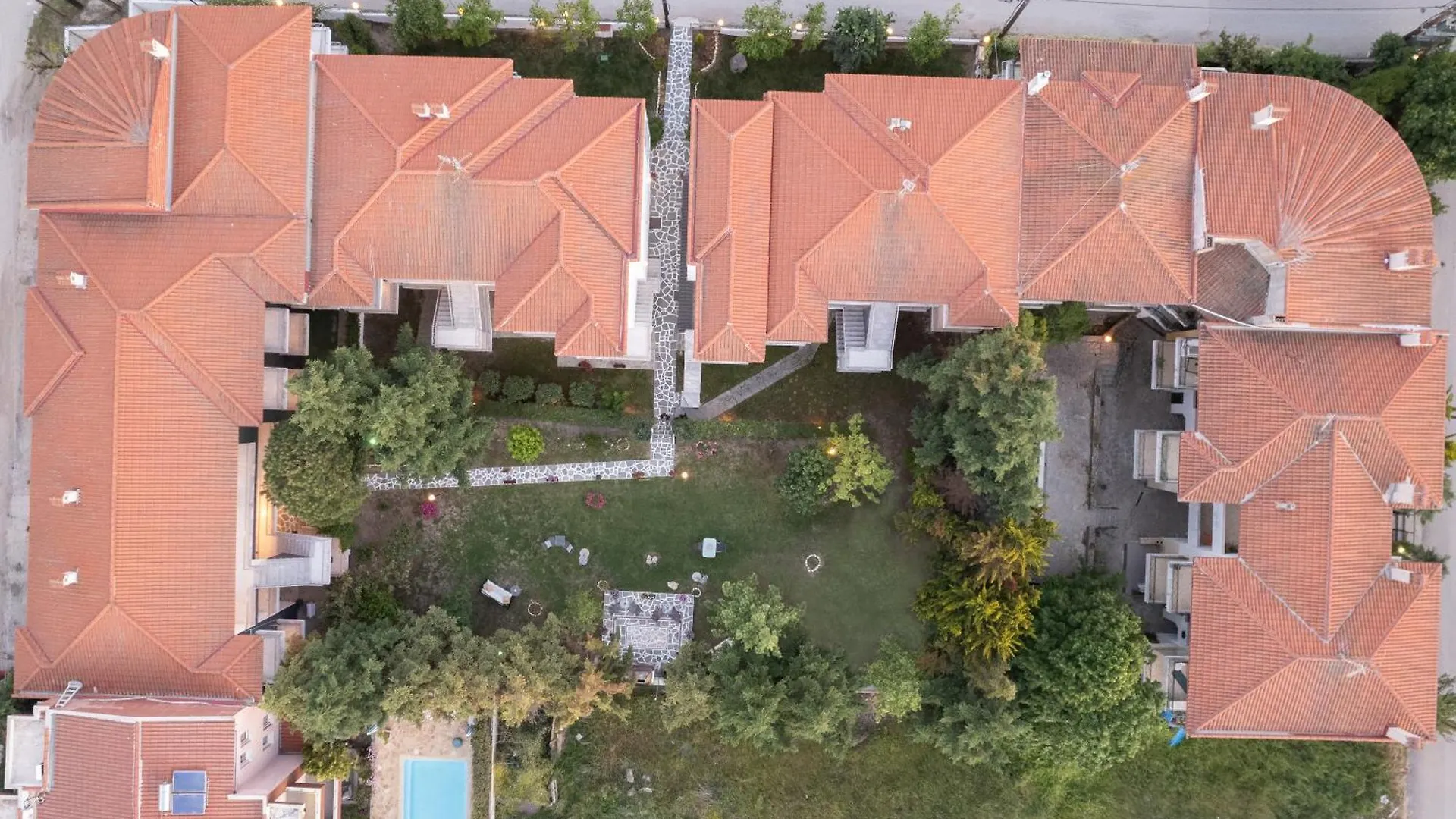 Domes Apartments Kallithea